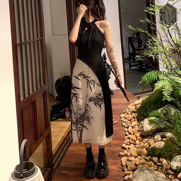 Dresses & Skirts - Elegant Chinese traditional style dress